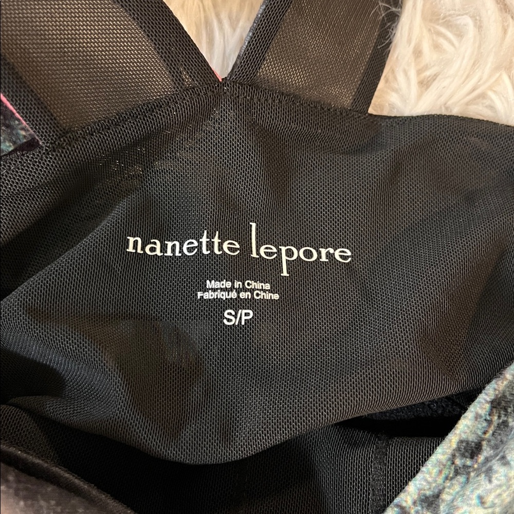 Nanette Lepore sportsbra Size Small NWT - Picture 5 of 7